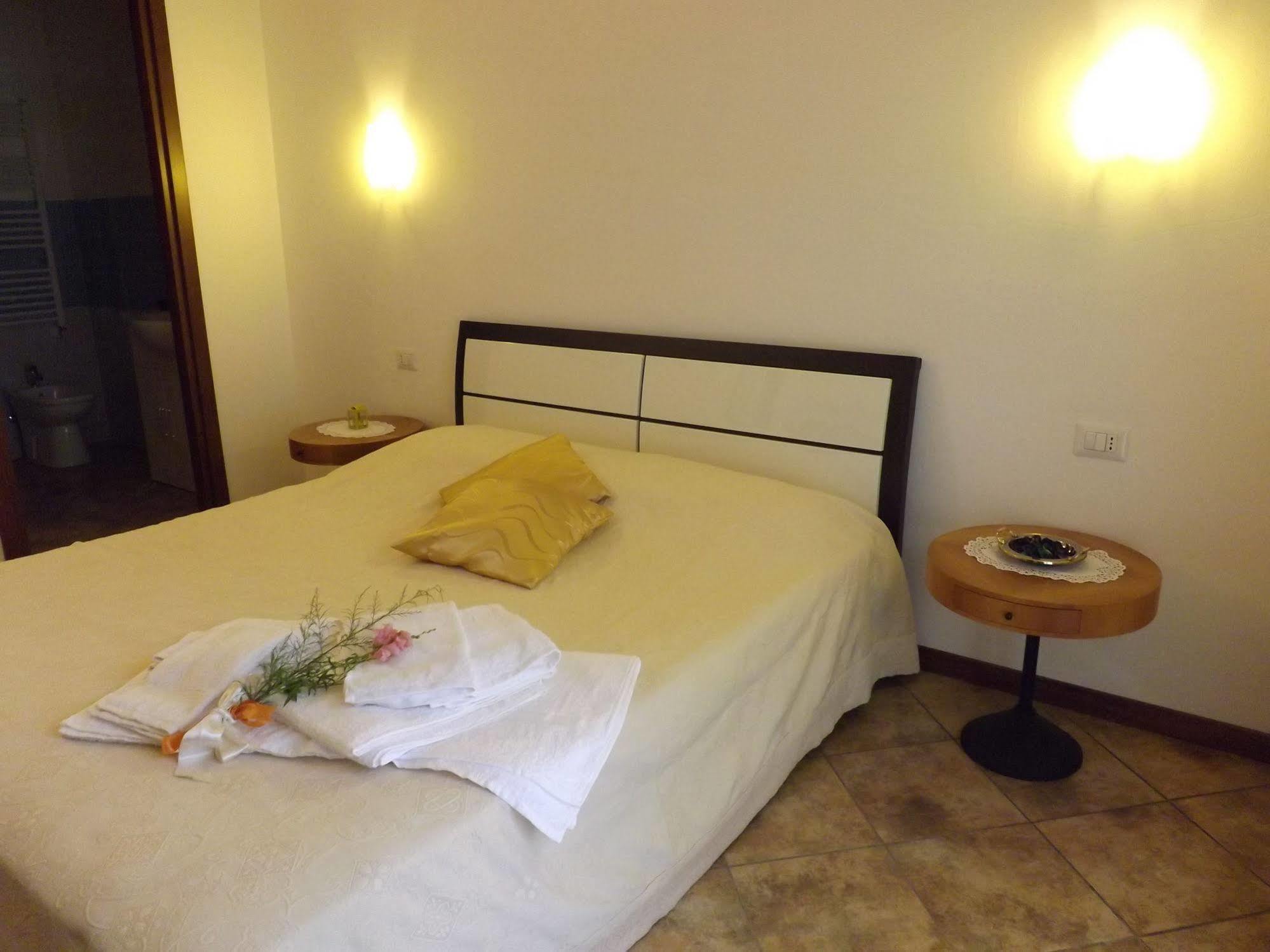 B&B Il Pizzagiallo Massa Martana Eksteriør billede